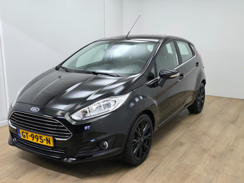 Ford Fiesta occasion met cruisecontrol en bluetooth connecten | tweedehands