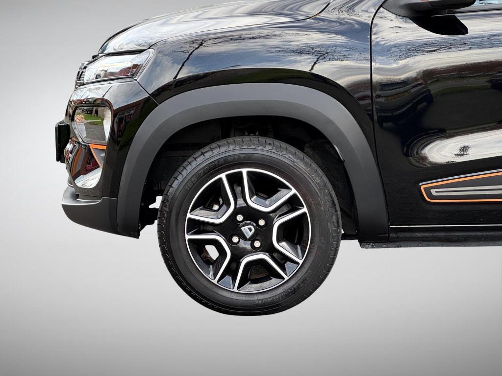 Dacia Spring comfort plus 27 kwh soh 95%, nl-auto meest luxe uitvoering!