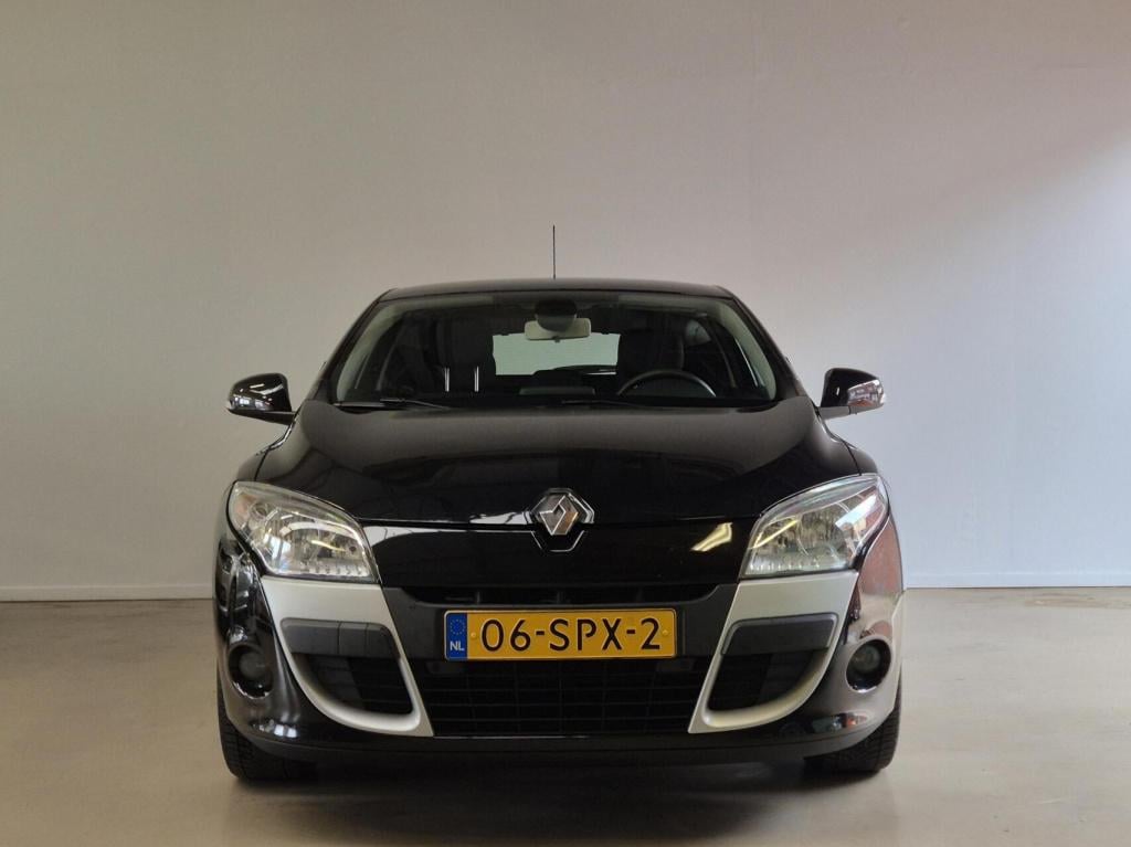 Renault Megane coupé 1.6 parisienne / trekhaak / keyless