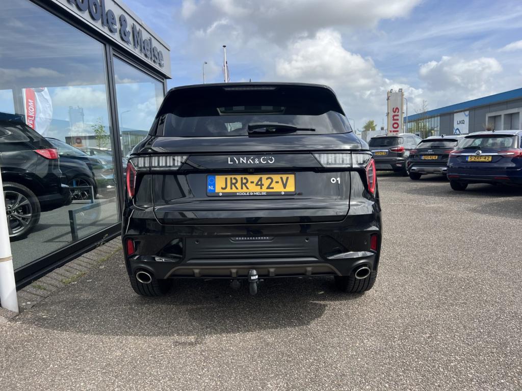 Lynk & Co 01 1.5 261pk phev 7dcth , panodak , trekhaak , carplay ,adaptive 