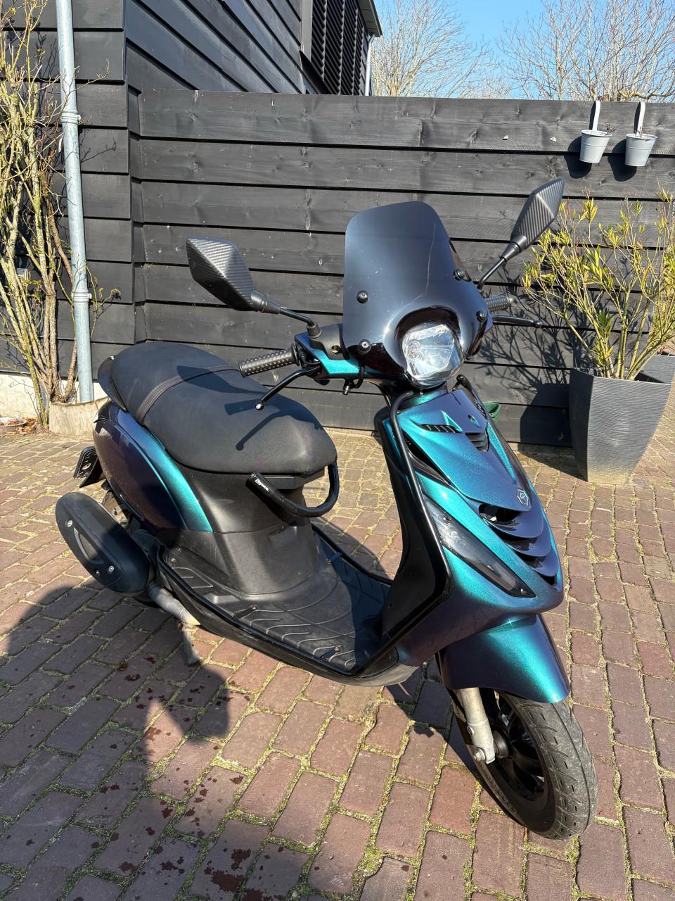 Piaggio Zip SP 2023