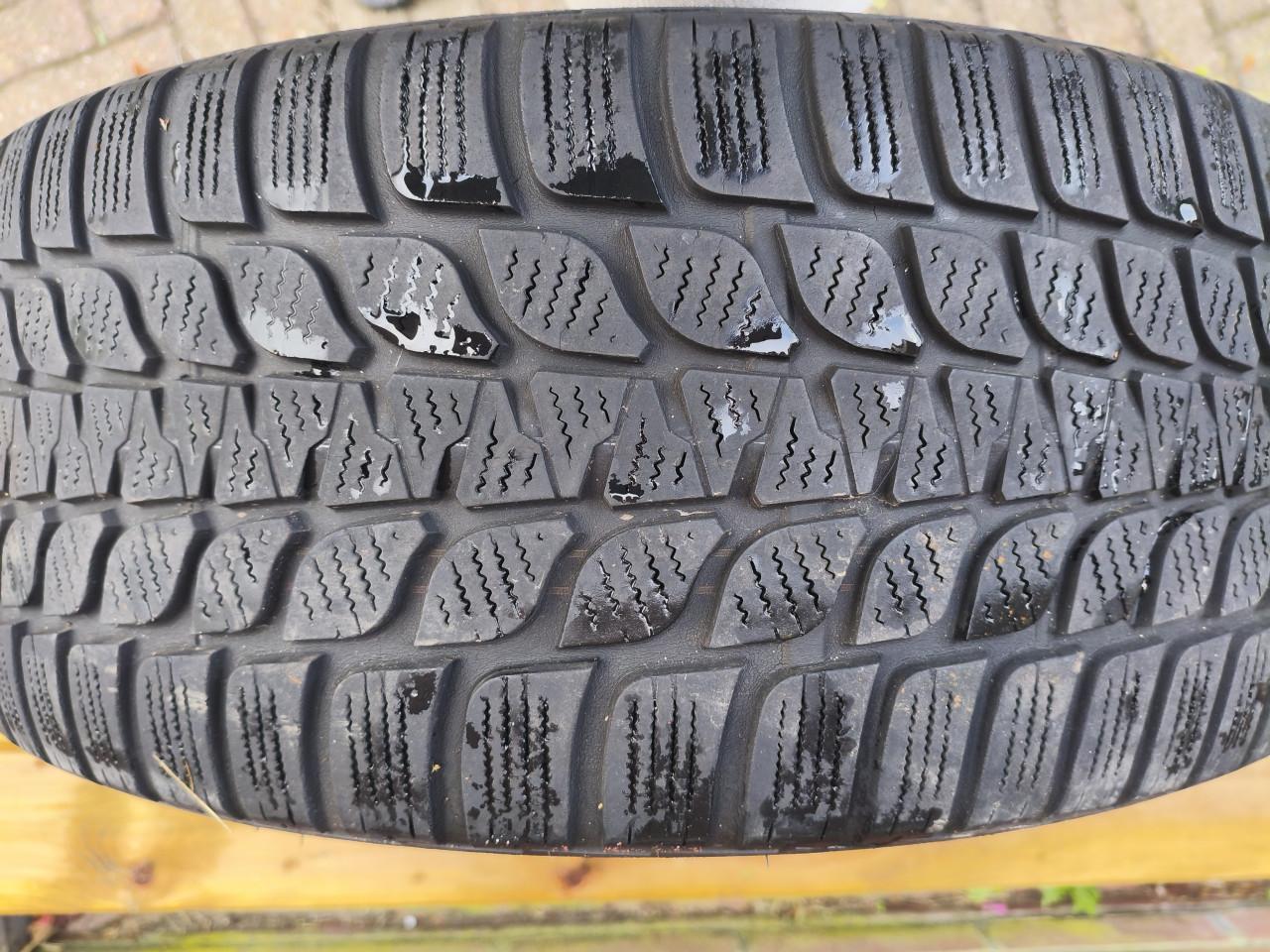 Winterbanden Opel Insignia a Blizzak 235/45/R18  96V