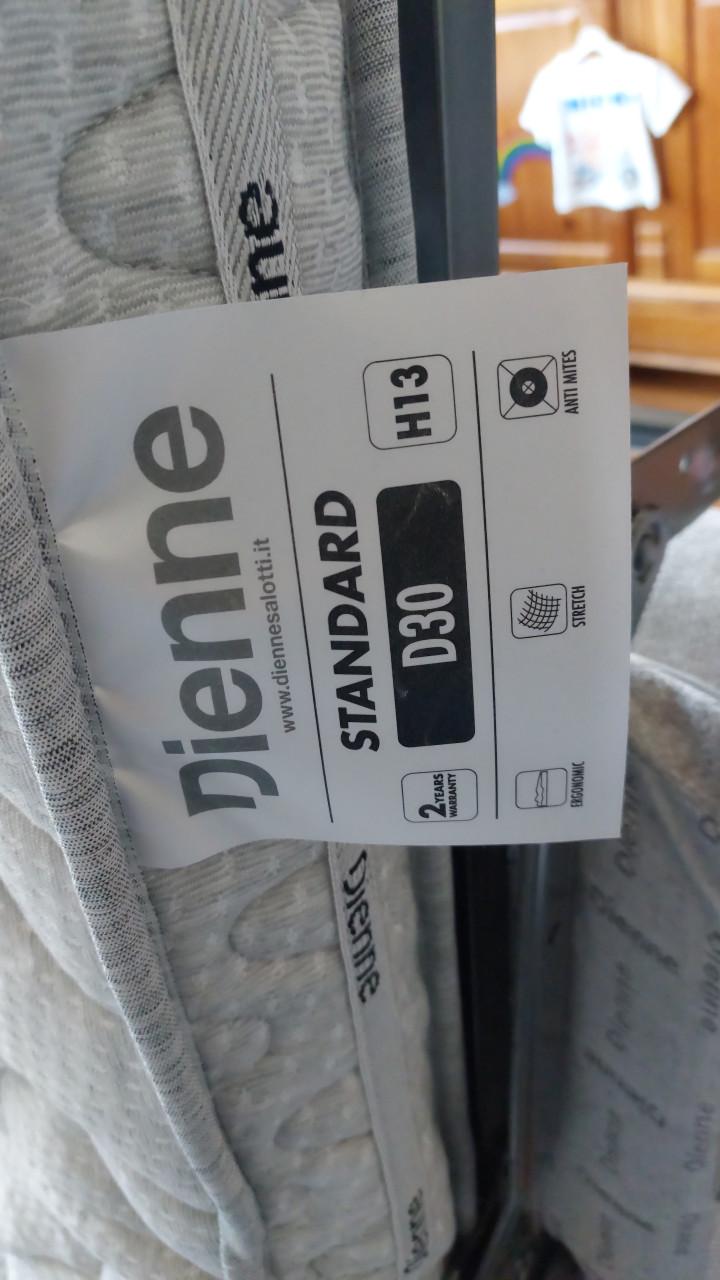 Dienne slaapbank, mooie zo goed als nieuw, top kwaliteit Slaapbank te koop