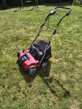 Verticuteer machine