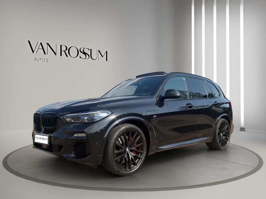 BMW X5 xdrive45e h.executive m-sport |pano sky lounge | sfeer | 22"velg | l