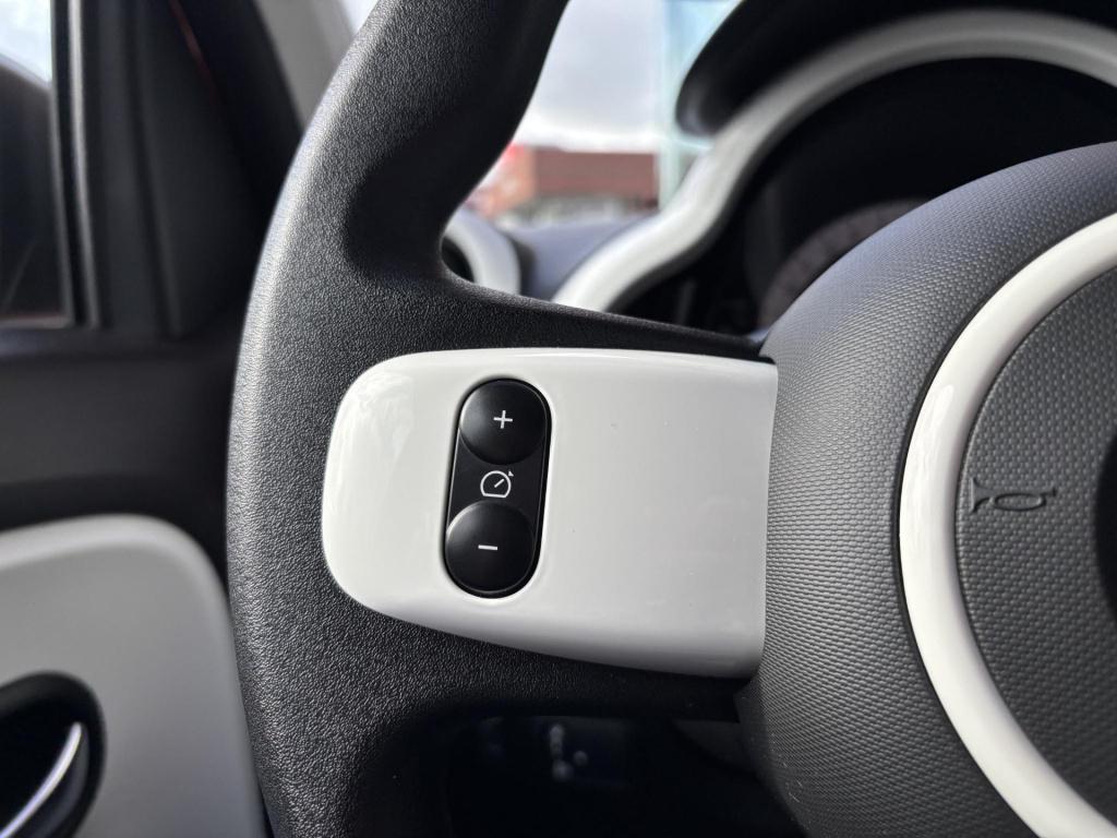 Renault Twingo z.e. r80 e-tech equilibre 22 kwh