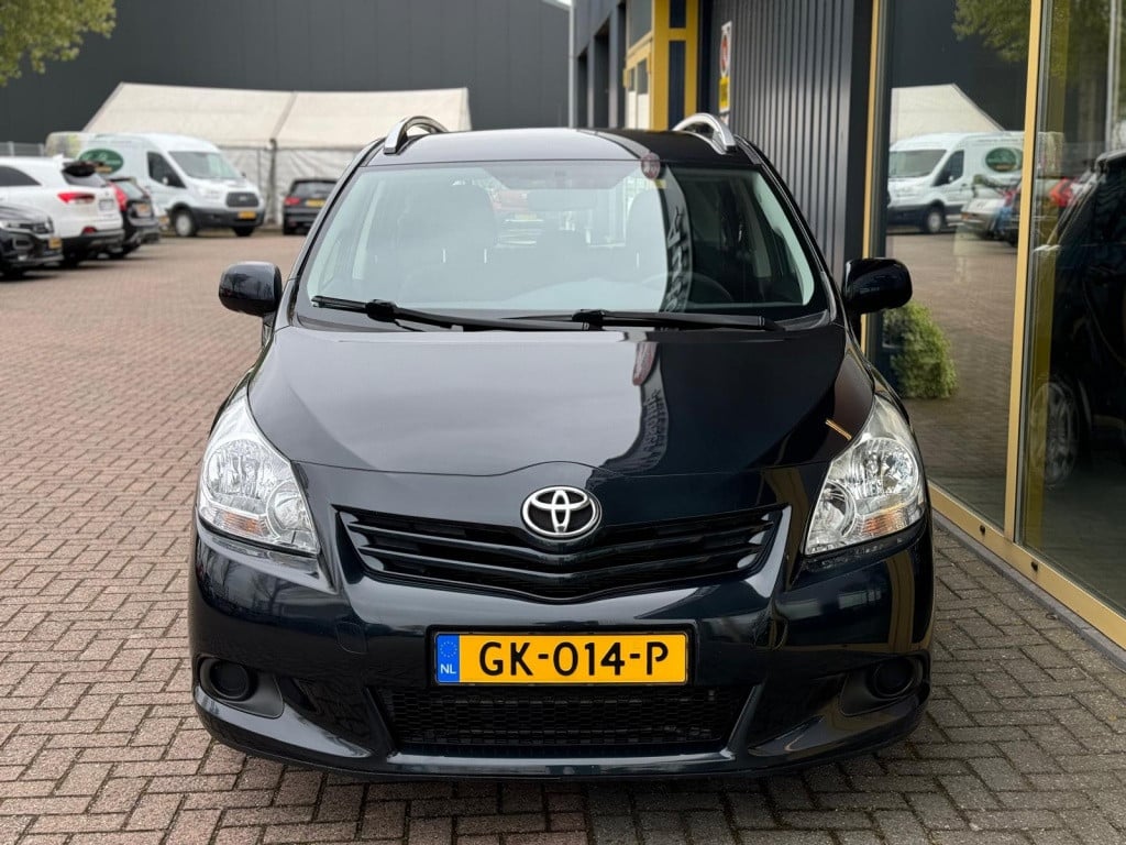 Toyota Corolla Verso 1.6 vvt-i comfort