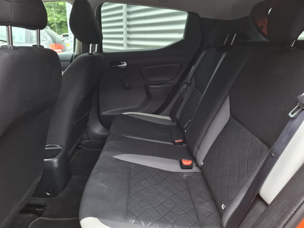 Nissan Micra 90 pk ig-t n-connecta clima/nav/cam/lmv