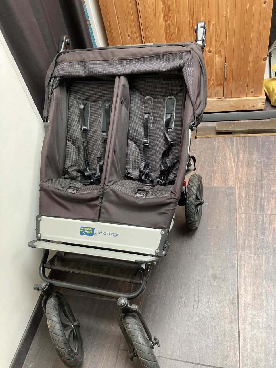 Te koop: Tweeling kinderwagen