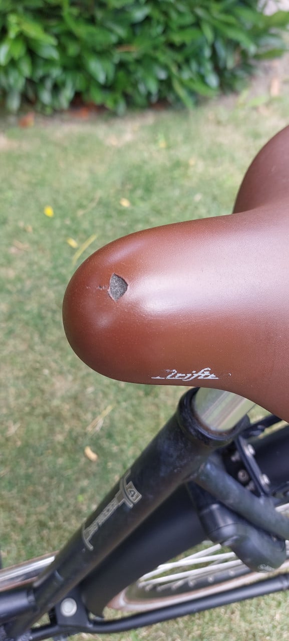 Damesfiets Cortina u4 mat zwart
