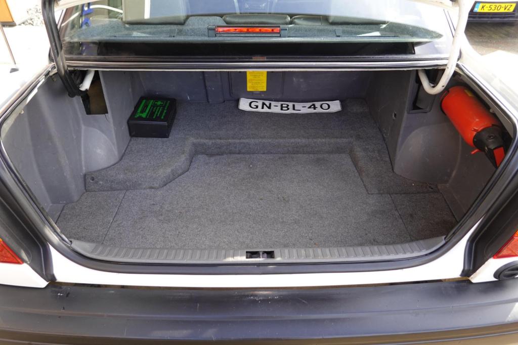 Volvo 940 2.3i gl royal class