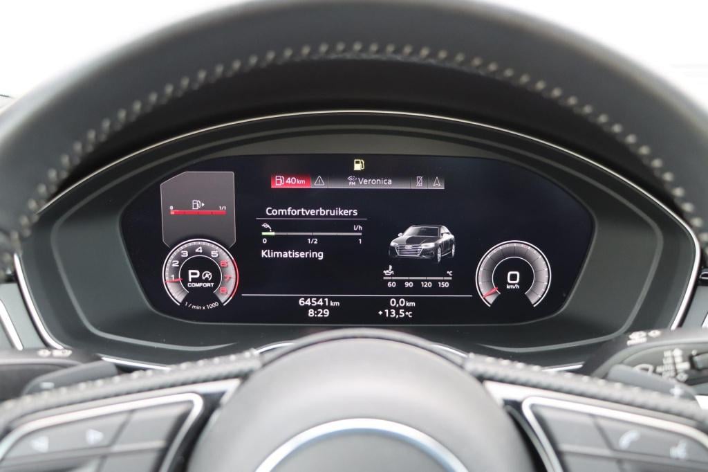 Audi A4 limousine 35 tfsi launch edition s-line 150pk s-tronic | pano | hud