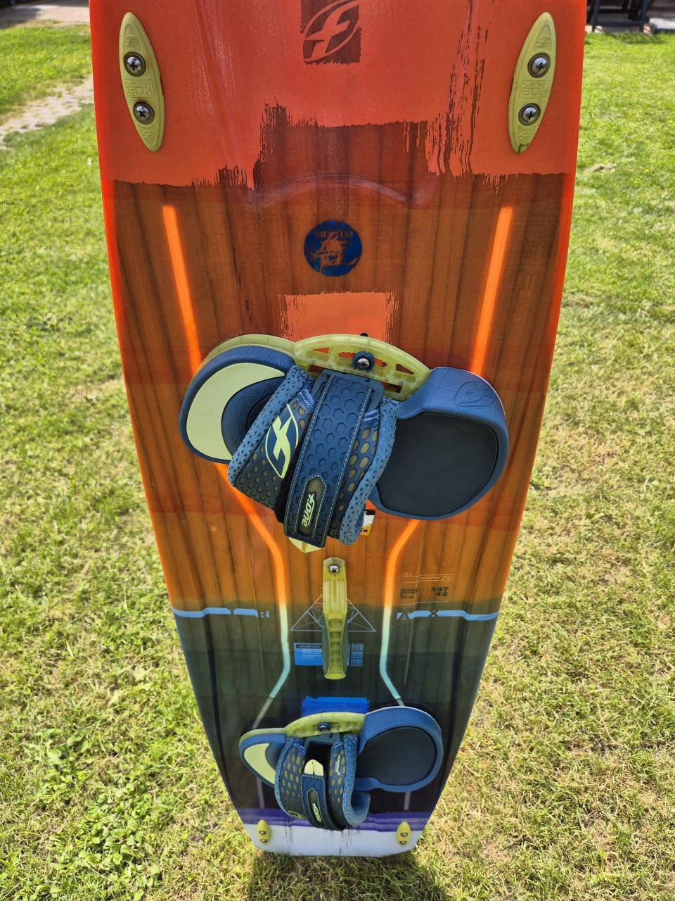 F-one Traxe lite tech kiteboard