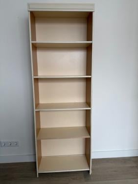 Houten boekenkast 173 x 59 x 26 cm