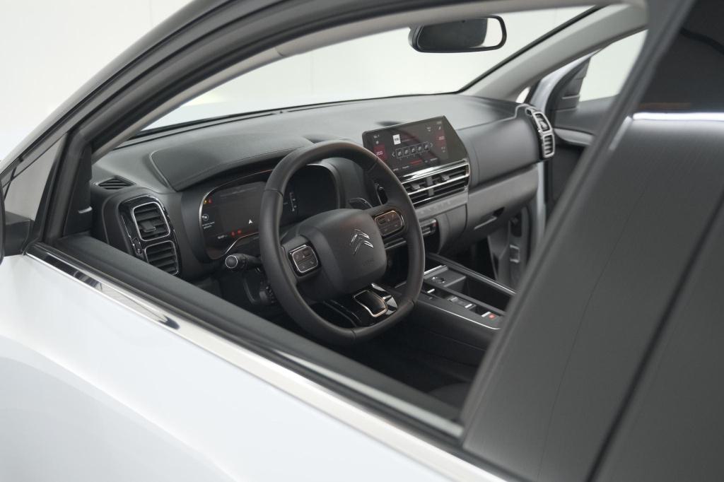Citroen C5 Aircross 1.2 hybrid 136 plus | camera | navigatie | parkeersenso