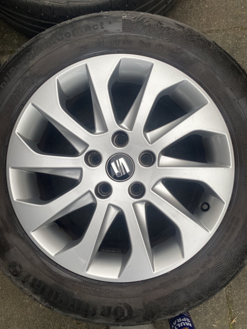 Originele Seat leon (2014) lichtmetalen velgen, zomerbanden