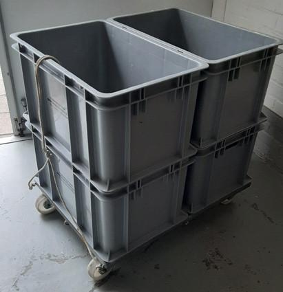 Trolley inclusief 4 bakken