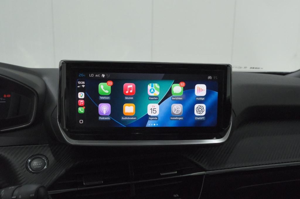 Peugeot E-2008 ev allure 54 kwh | 97,2% soh | 11 kw lader | apple carplay |