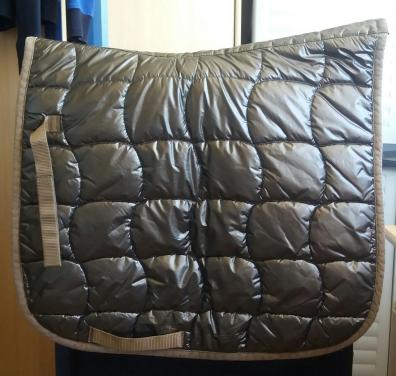 Dekje goud full dressuur