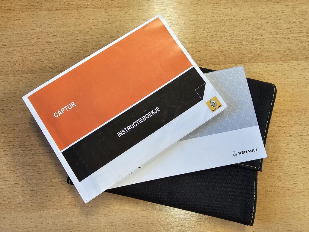 Renault Captur 1.3 tce intens automaat