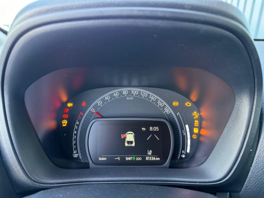 Toyota Aygo x 1.0 vvt-i mt play