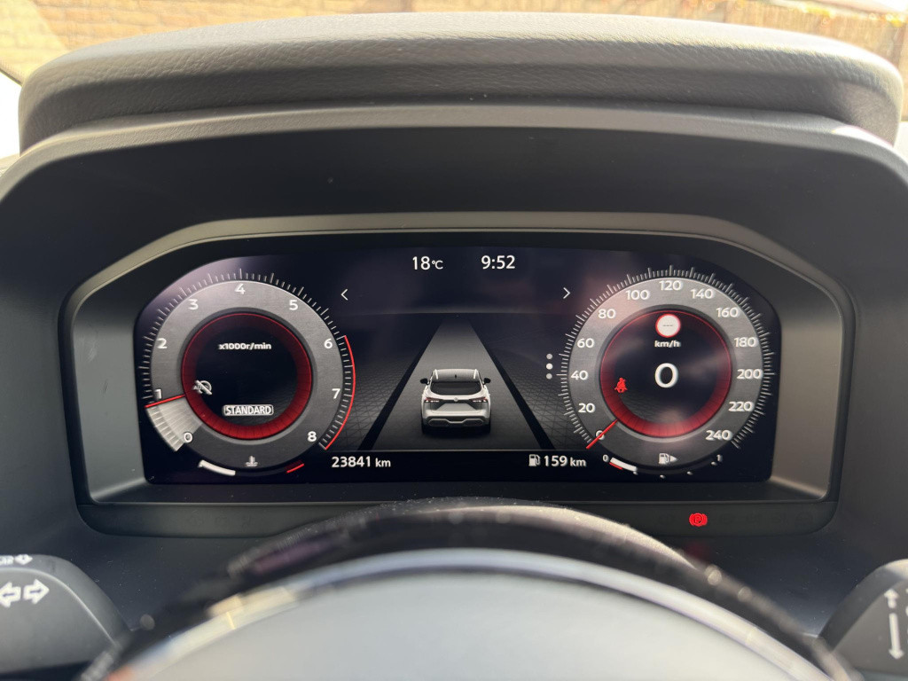 Nissan Qashqai 1.3 mhev n-connecta design pack | trekhaak | panoramadak | 3