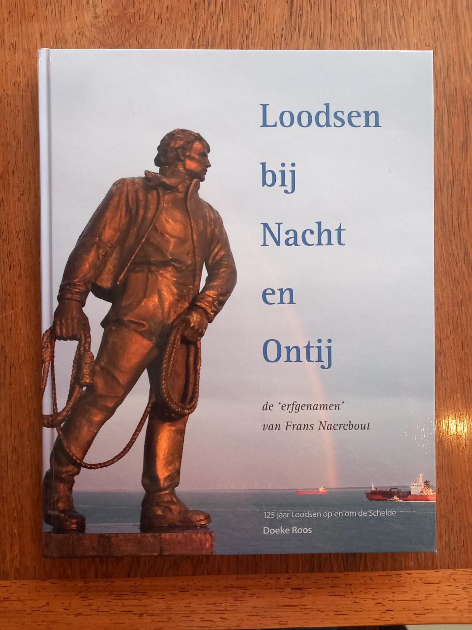 Loodsen bij nacht en ontij