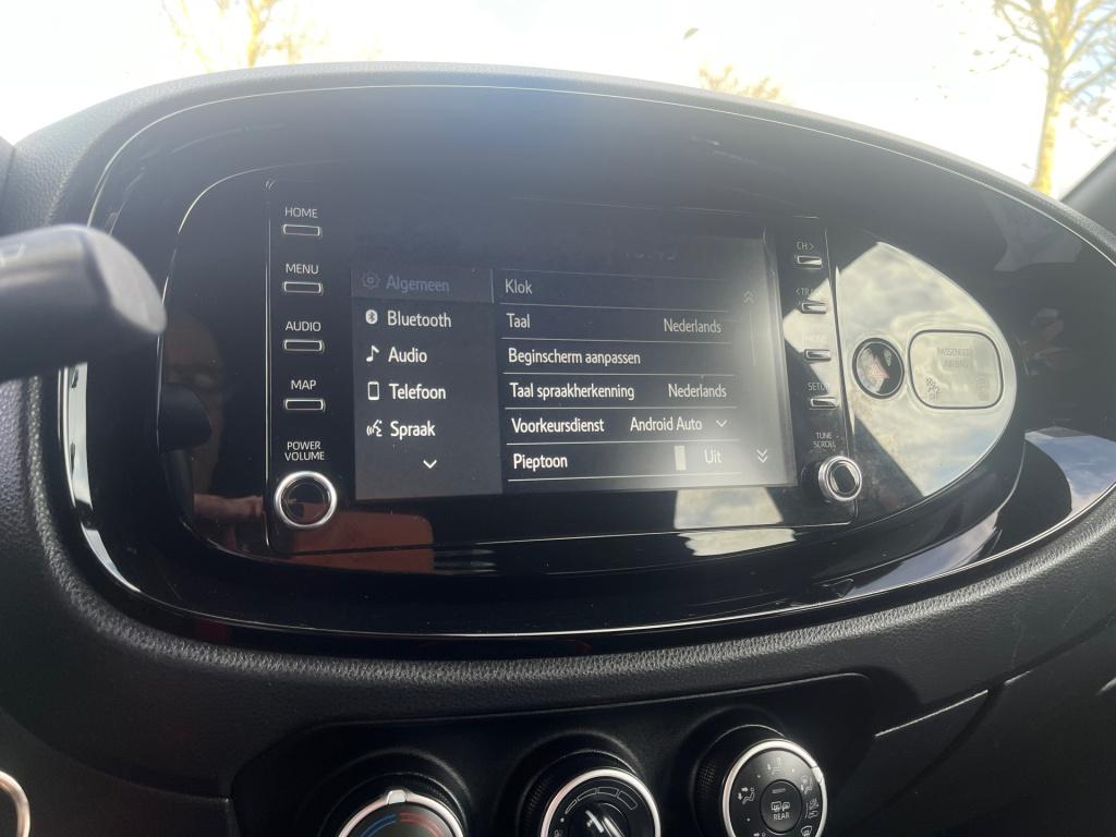 Toyota Aygo x 1.0 vvt-i mt envy|achteruitrijcamera|rijklaar