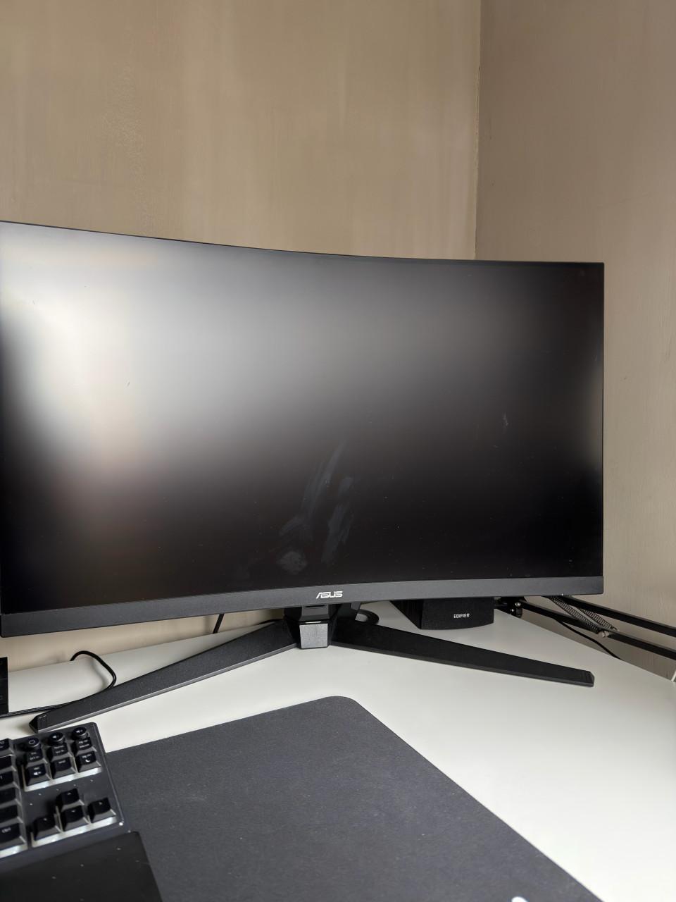 Asus TUF Curved 32 inch Gaming Monitor