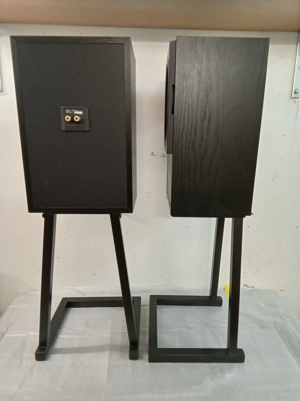 Kef c35 +target stands