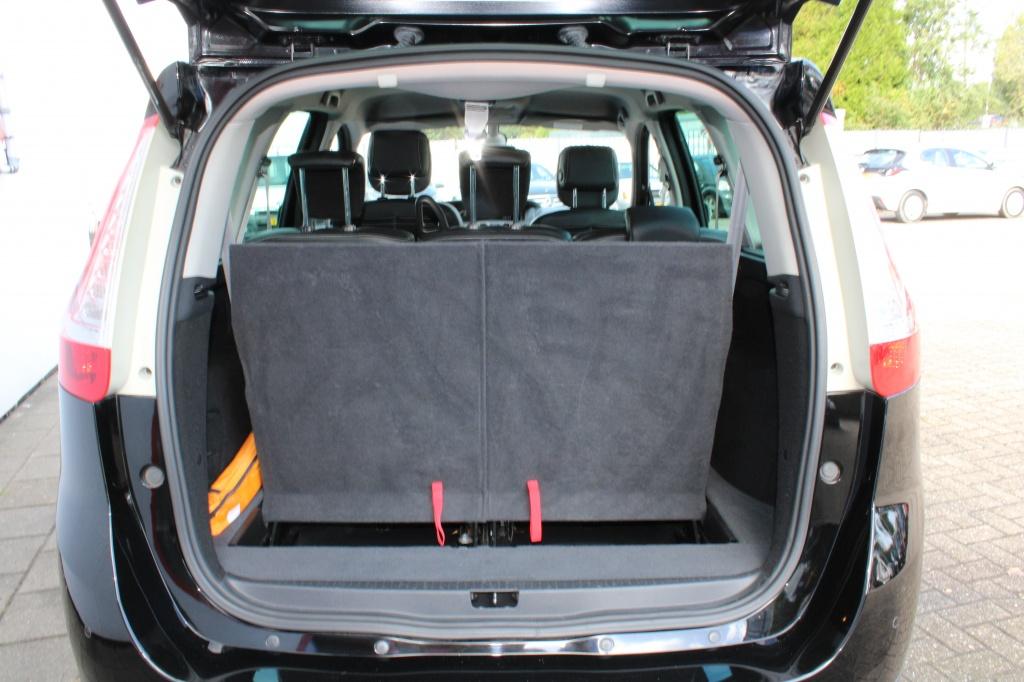 Renault Grand Scenic 7 personen 1.2 tce bose 7p.