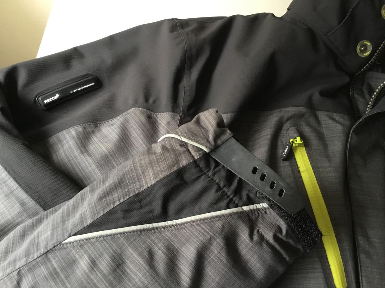 Ski- Jack.   Human Nature.  Maat XXL