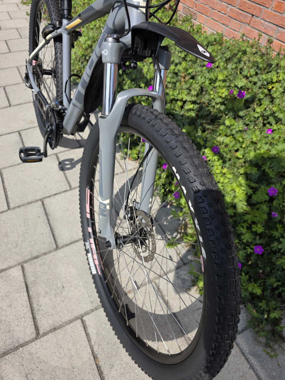 CUBE | AIM RACE | 29 INCH | FRAME 42 CM | NETTE STAAT!
