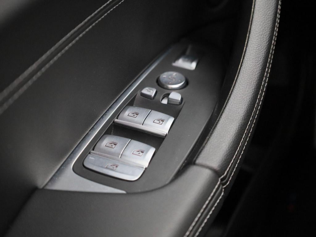 BMW X3 xdrive30e high executive | m-sport plus | panoramadak | apple carpla