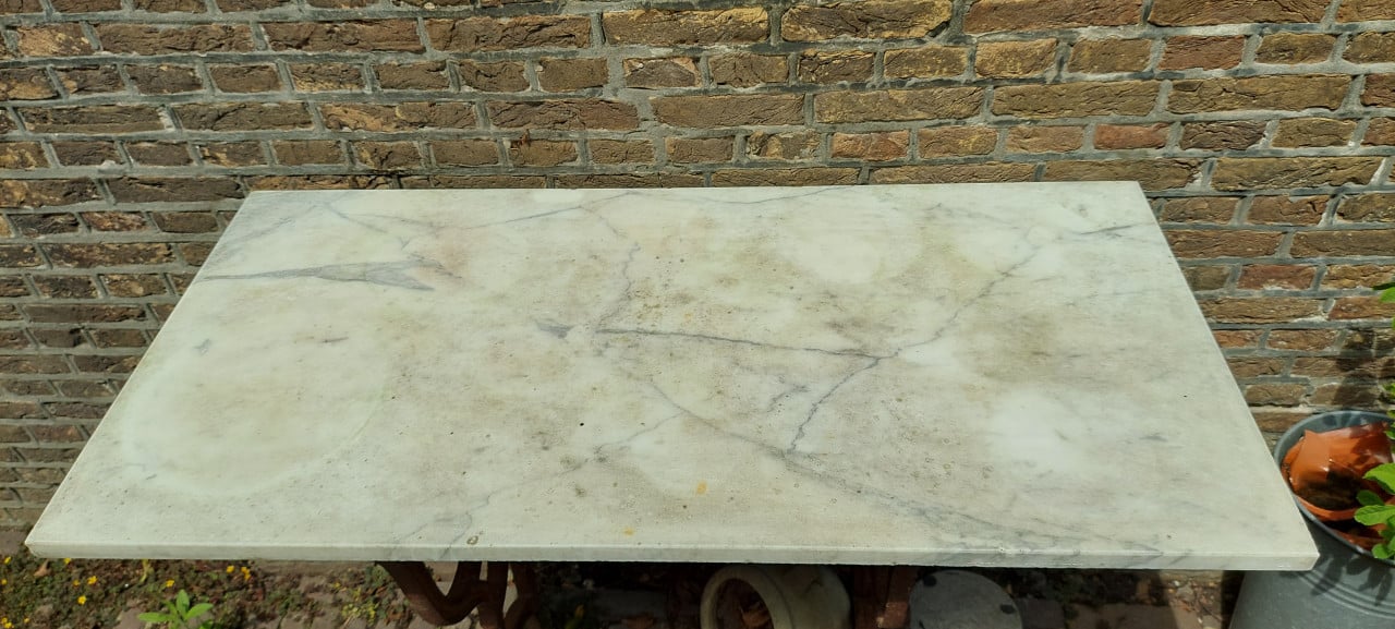 Tuin-sidetable