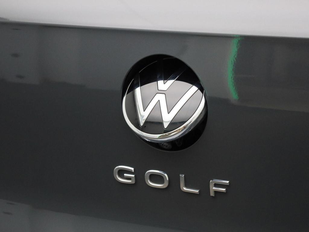 Volkswagen Golf 1.0 tsi life | navigatie | apple carplay / android auto | c