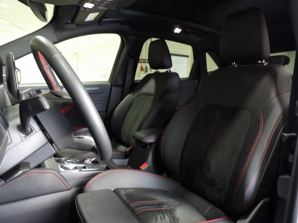 Ford Kuga 2.5 phev 243pk e-cvt st-line x