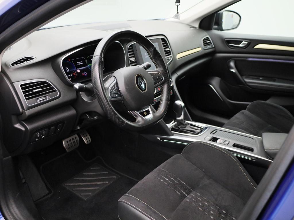 Renault Megane E-tech estate 1.6 plug-in hybrid 160 e-tech engineered | phe