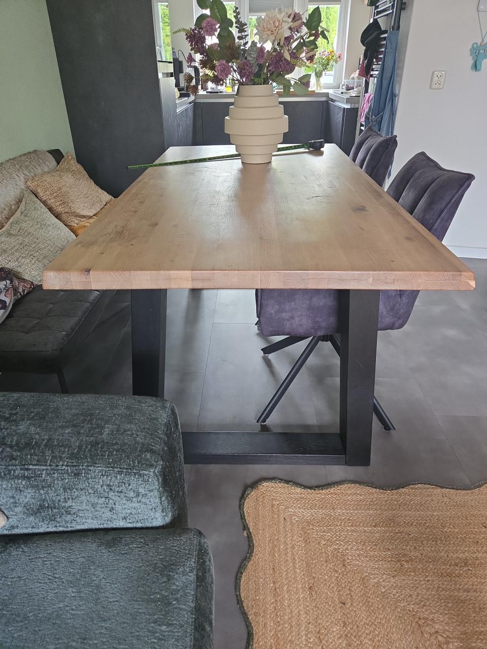 XOOON eettafel eikenhout