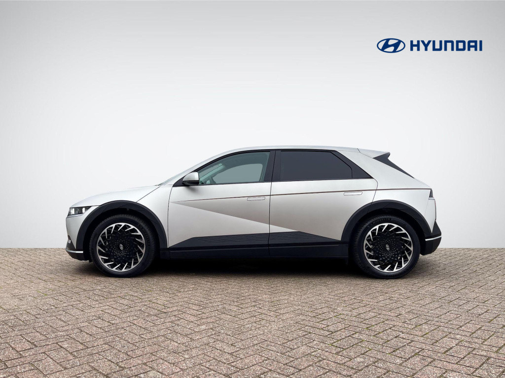 Hyundai Ioniq 5 connect+ awd 77.4 kwh hyundai ioniq 5 connect+ awd 77 kwh |