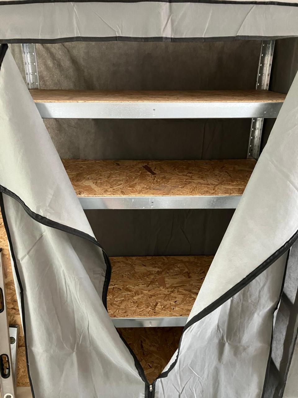 Opbergrek / stellingkast (2 stuks)