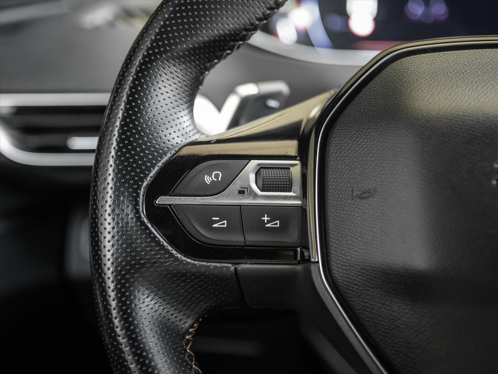 Peugeot 3008 1.6 e-thp 165pk gt-line automaat | trekhaak | camera | navigat