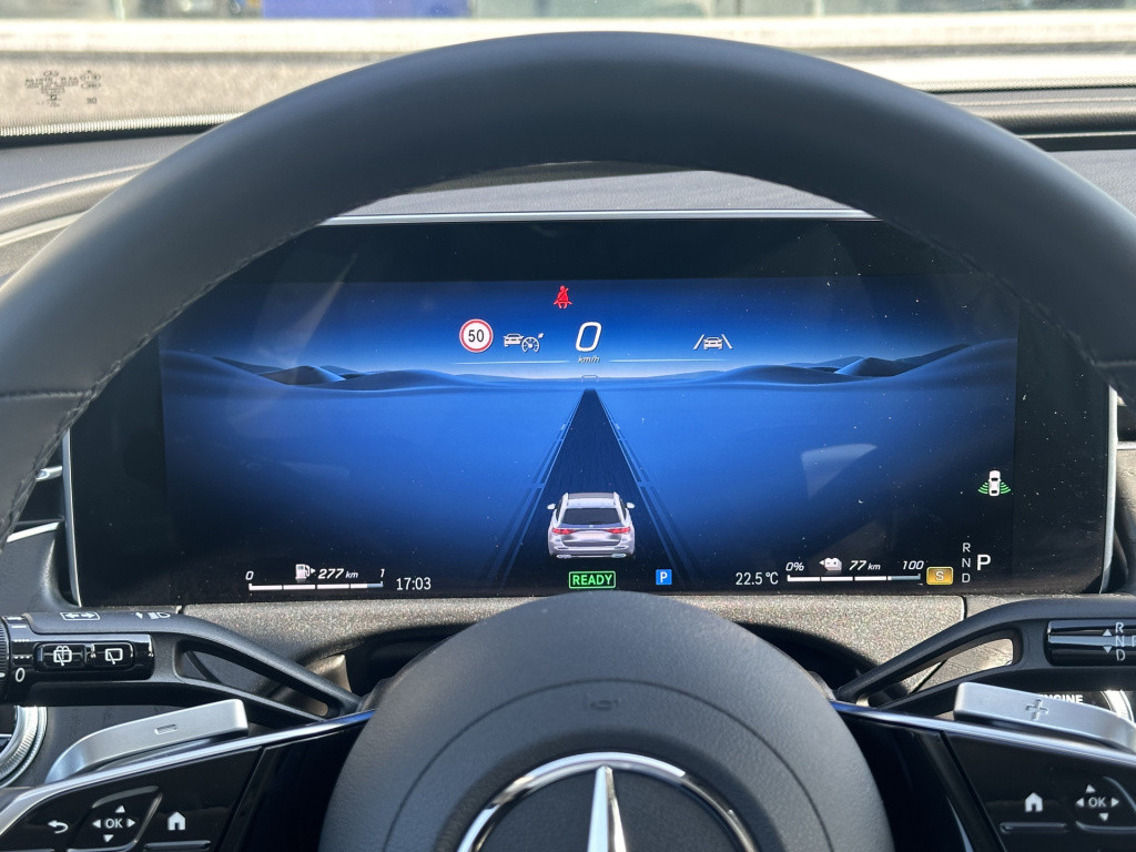 Mercedes-Benz E-Klasse estate 300 e avantgarde l panoramadak l burmester l 