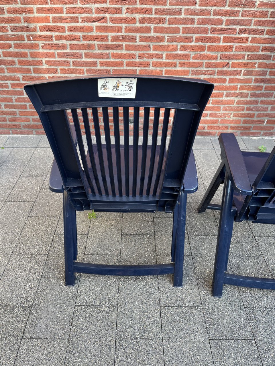 Twee Jardin verstelbare tuinstoelen