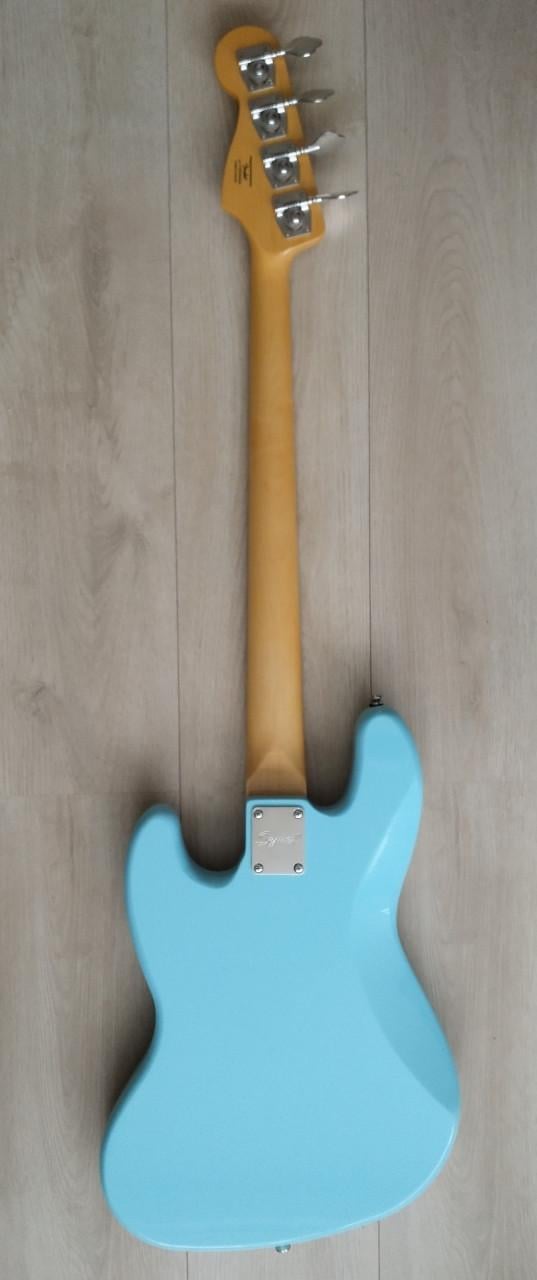 Squier Classic Vibe Jazz Bass Daphne Blue met extra's ZGAN!