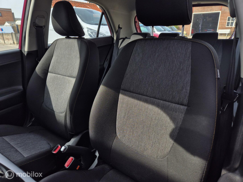 Kia Picanto 1.0 cvvt 5- deurs / airco / parkeersensoren