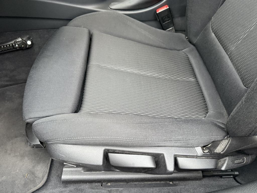 BMW 3-serie 320i 184pk executive sportline sedan