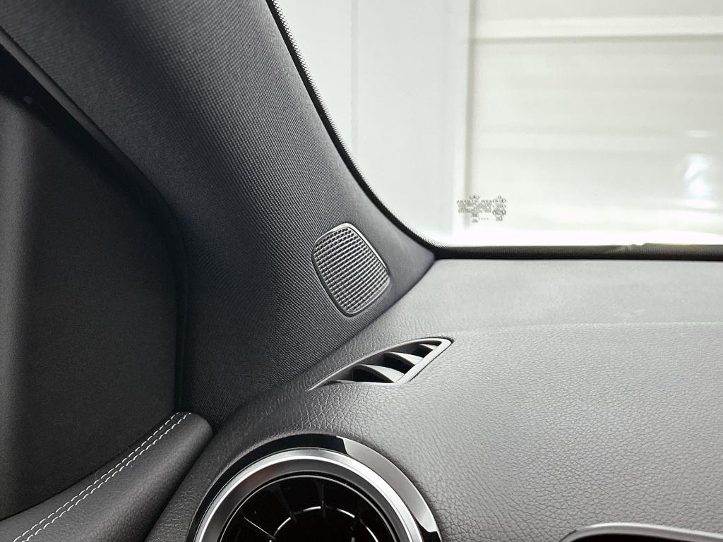 Mercedes-Benz B-Klasse 180 advantage | stoelverwarming | led | car play | p