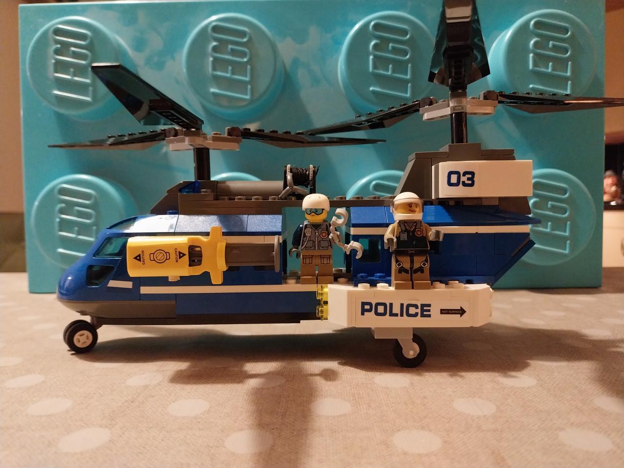 Leuk voor de Sinterklaas !! , Politie helikopter set 60173