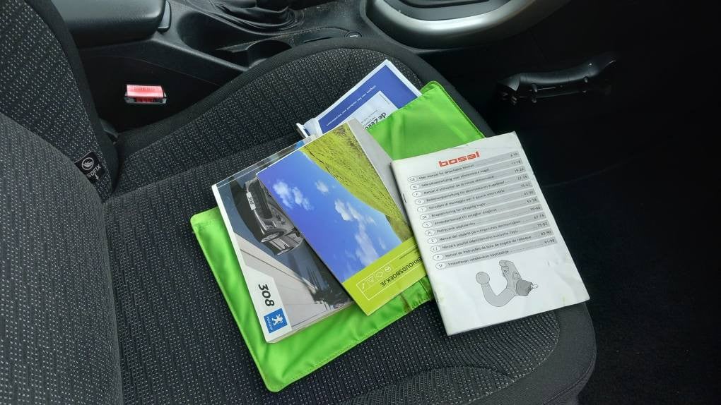 Peugeot 308 1.6 vti XS station bj:2008 airco panoramadak apk 2026